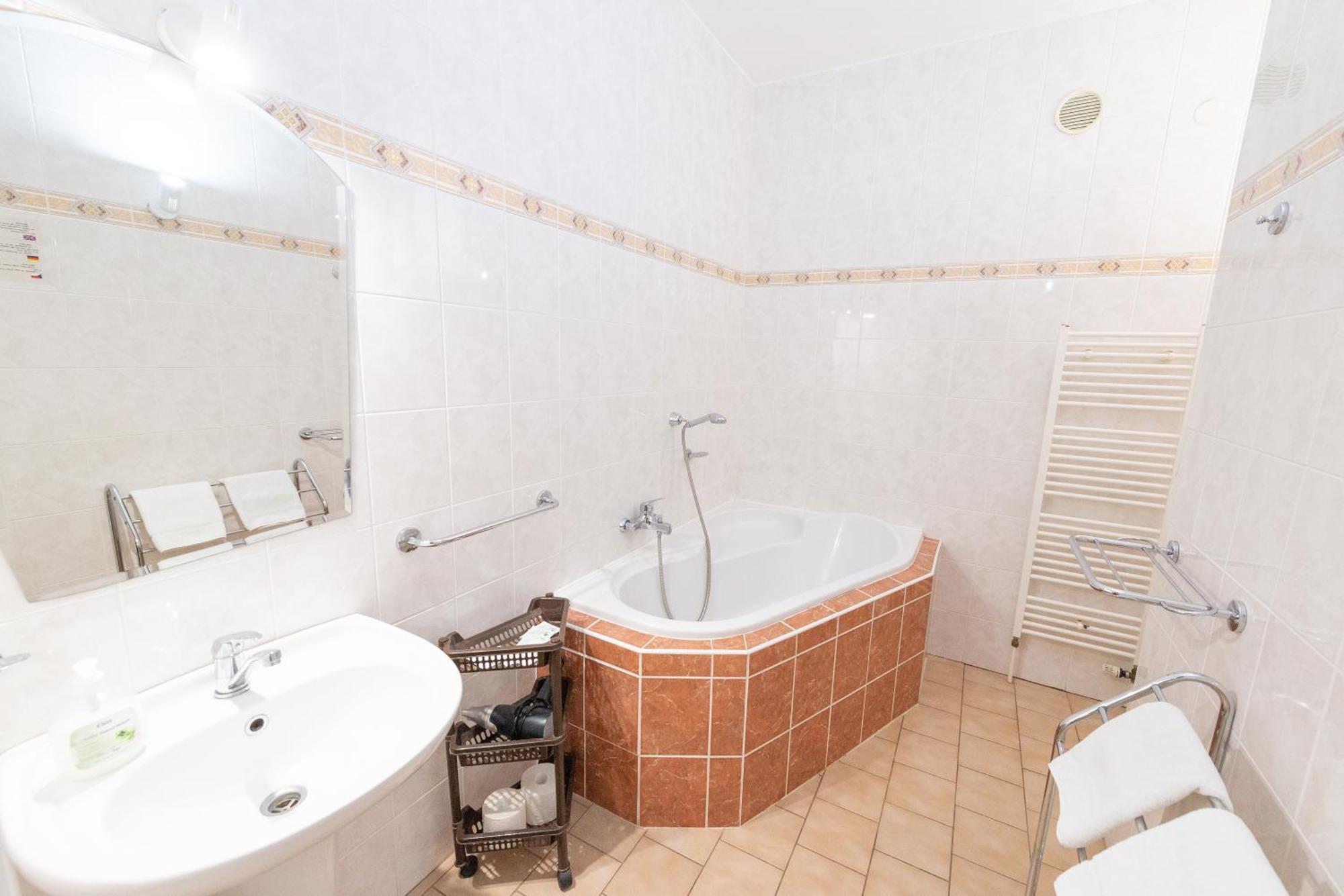 Pension Najdek Žďár nad Sázavou Exteriör bild