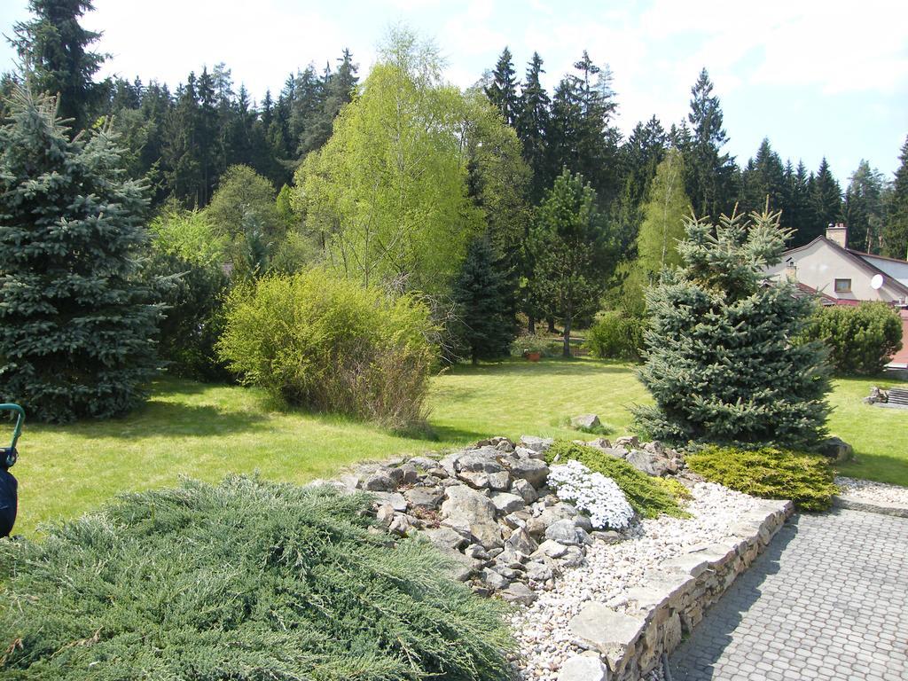 Pension Najdek Žďár nad Sázavou Exteriör bild
