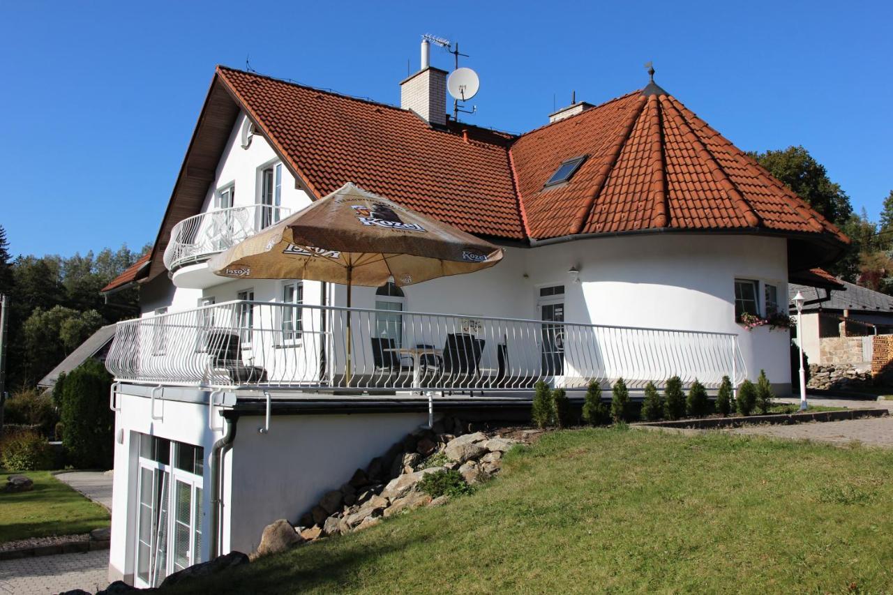 Pension Najdek Žďár nad Sázavou Exteriör bild